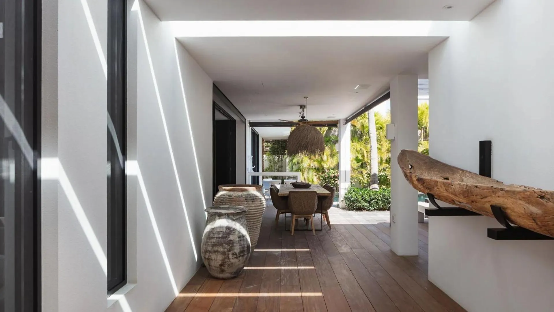 Luxurious 2Bedroom Property With Swimming Pool Gustavia Apartment